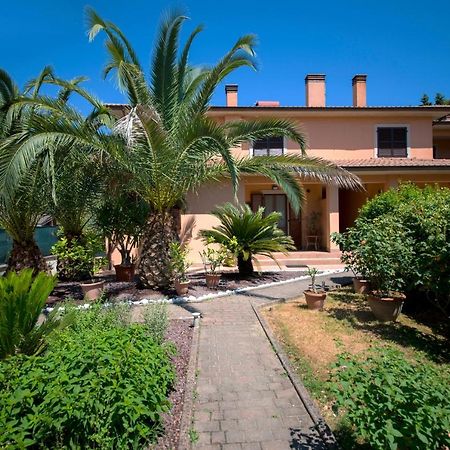 Villa Alida Casa Vacanze Foligno Luaran gambar