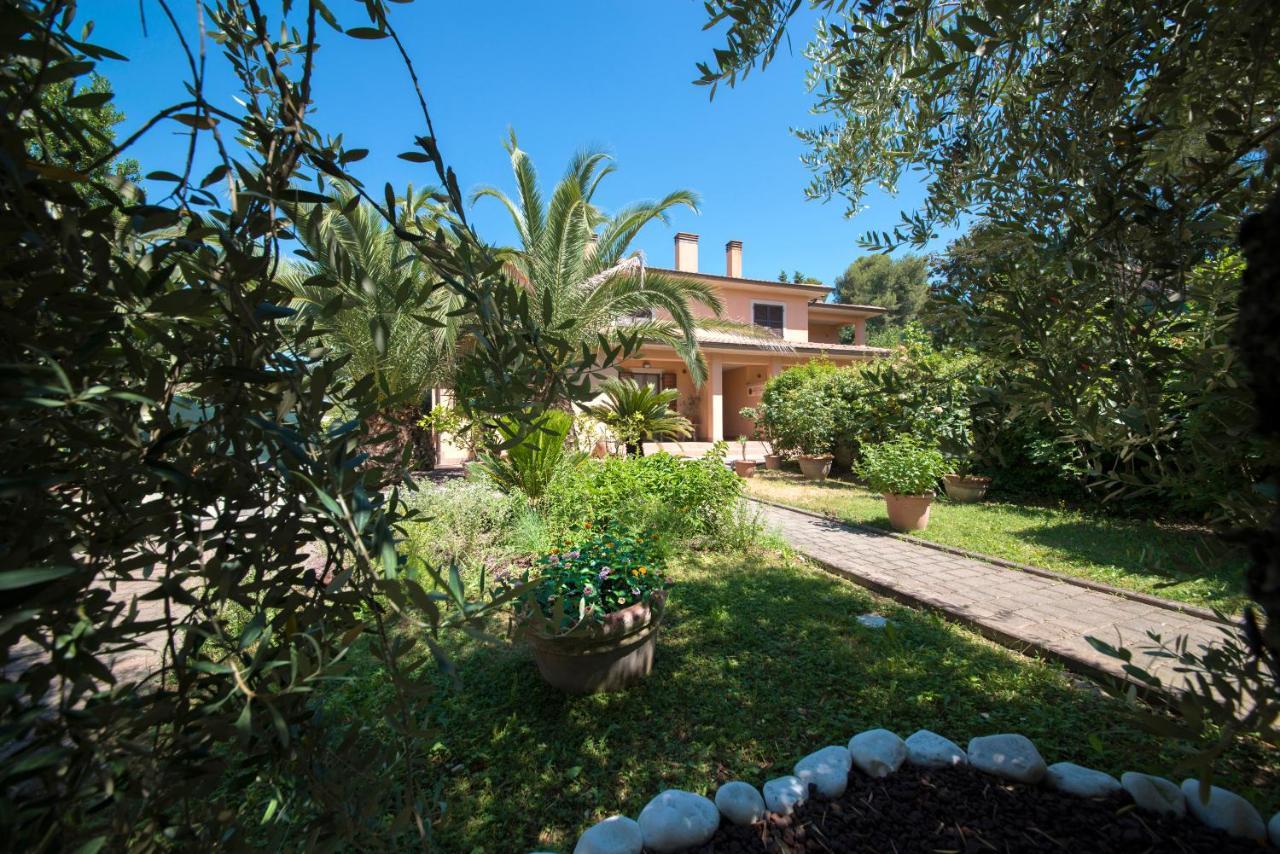 Villa Alida Casa Vacanze Foligno Luaran gambar