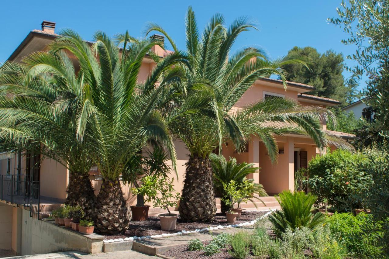 Villa Alida Casa Vacanze Foligno Luaran gambar